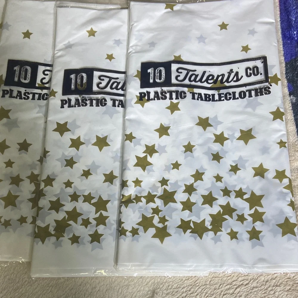 Gold Star Plastic Tablecloths